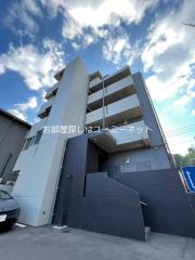 ＪＲ日豊本線鹿児島中央駅まで徒歩29分
