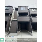 東京メトロ千代田線町屋駅まで徒歩17分