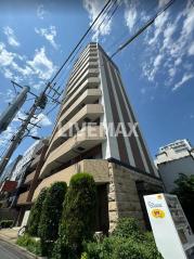 東京メトロ丸ノ内線新宿御苑前駅まで徒歩9分