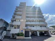 ＪＲ鹿児島本線鹿児島中央駅まで徒歩65分