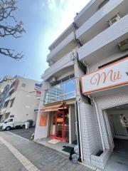 広島電鉄宇品線広電本社前駅まで徒歩2分