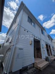 レインボー滝の水