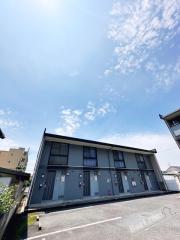 レオパレス中井町1