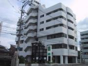 山根ビル