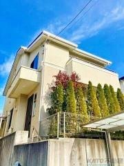 小田急小田原線新百合ヶ丘駅まで徒歩15分