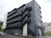 ＪＲ横須賀線保土ケ谷駅まで徒歩13分