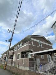 南海泉北線和泉中央駅まで徒歩18分