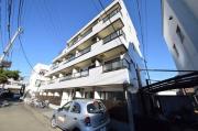 平岡マンション