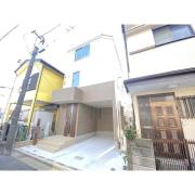 ＪＲ常磐線（各駅停車）金町駅まで徒歩13分