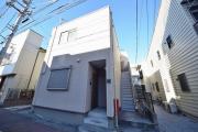 ＪＲ横須賀線新川崎駅まで徒歩14分