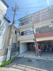 近鉄難波・奈良線河内花園駅まで徒歩20分