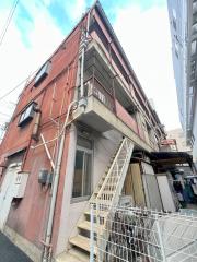 ＪＲ関西本線八尾駅まで徒歩7分