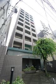 地下鉄七隈線渡辺通駅まで徒歩9分
