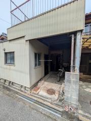 彦根市栄町借家