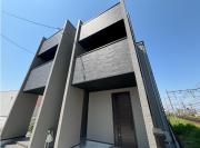 近鉄長野線富田林駅まで徒歩8分