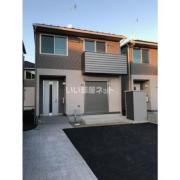 プラデュパイン イースト C