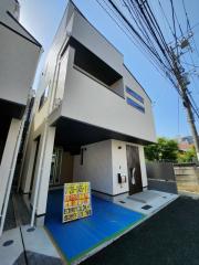 ＪＲ山手線新大久保駅まで徒歩10分