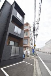広島電鉄宇品線日赤病院前駅まで徒歩10分