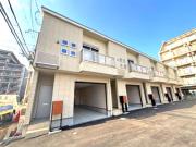 地下鉄御堂筋線江坂駅まで徒歩13分