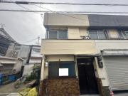 寝屋川市萱島東1-8-8 2階建テラス