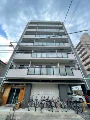 地下鉄七隈線渡辺通駅まで徒歩9分