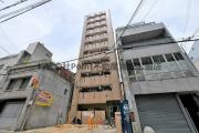 地下鉄四つ橋線四ツ橋駅まで徒歩9分