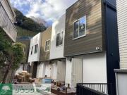 カーサ・コルティーレ・披露山