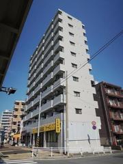 京急本線神奈川新町駅まで徒歩2分