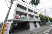 ＪＲ総武線（各駅停車）吉祥寺駅までバス約20分 徒歩3分