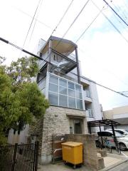 南海本線石津川駅まで徒歩5分