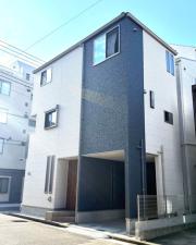 蒔田駅徒歩5分築浅戸建