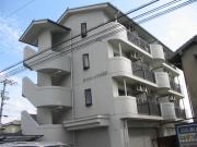 近鉄難波・奈良線大和西大寺駅までバス約6分 徒歩1分