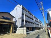 ＪＲ関西本線奈良駅までバス約5分 徒歩7分