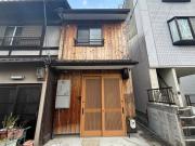 伏見区新町 フルリノベ済3DK貸家