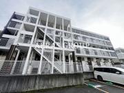 レオパレスシャルム