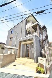 南海本線泉佐野駅まで徒歩15分
