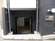 阪急神戸線神戸三宮駅まで徒歩9分