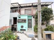 猪名寺テラスハウス