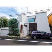 東急東横線田園調布駅まで徒歩9分