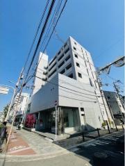 EIGHT SHIROKITAII