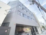 ＪＲおおさか東線城北公園通駅まで徒歩11分