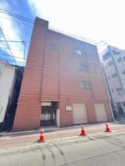 地下鉄長堀鶴見緑地線京橋駅まで徒歩5分