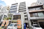 地下鉄御堂筋線心斎橋駅まで徒歩5分