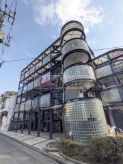 東京メトロ丸ノ内線新中野駅まで徒歩6分
