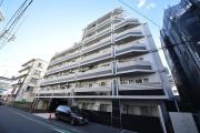 東急田園都市線三軒茶屋駅まで徒歩12分