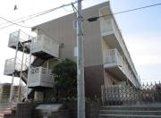 小田急江ノ島線桜ヶ丘駅まで徒歩13分