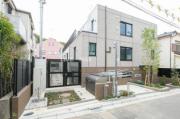 京王井の頭線駒場東大前駅まで徒歩9分