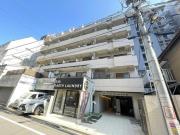 東京メトロ日比谷線八丁堀駅まで徒歩12分