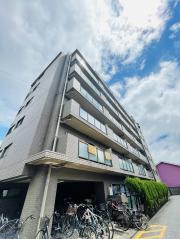 京急本線京急蒲田駅まで徒歩13分