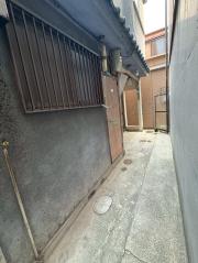 地下鉄中央線弁天町駅まで徒歩13分